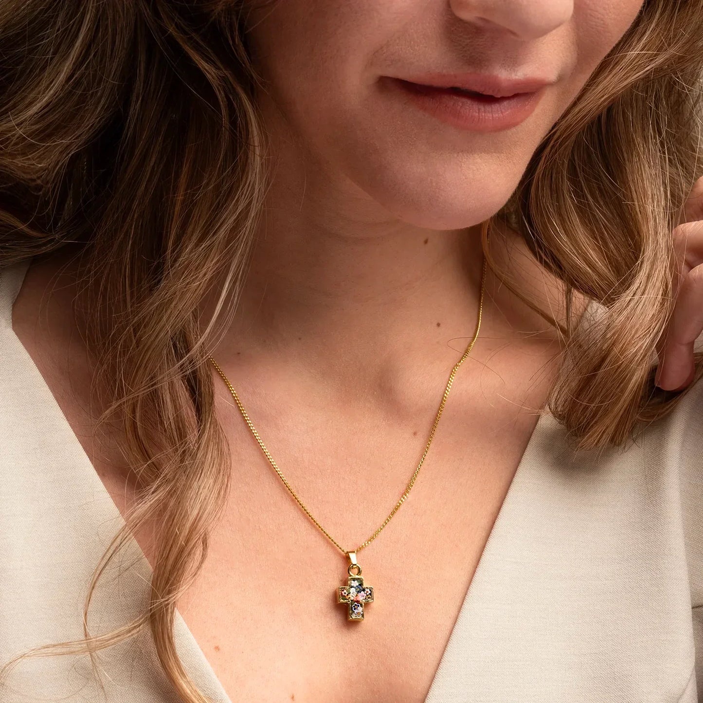 PENDENTE CROCE - MICROMOSAIC GIOIELLI - GOLDEN METAL
