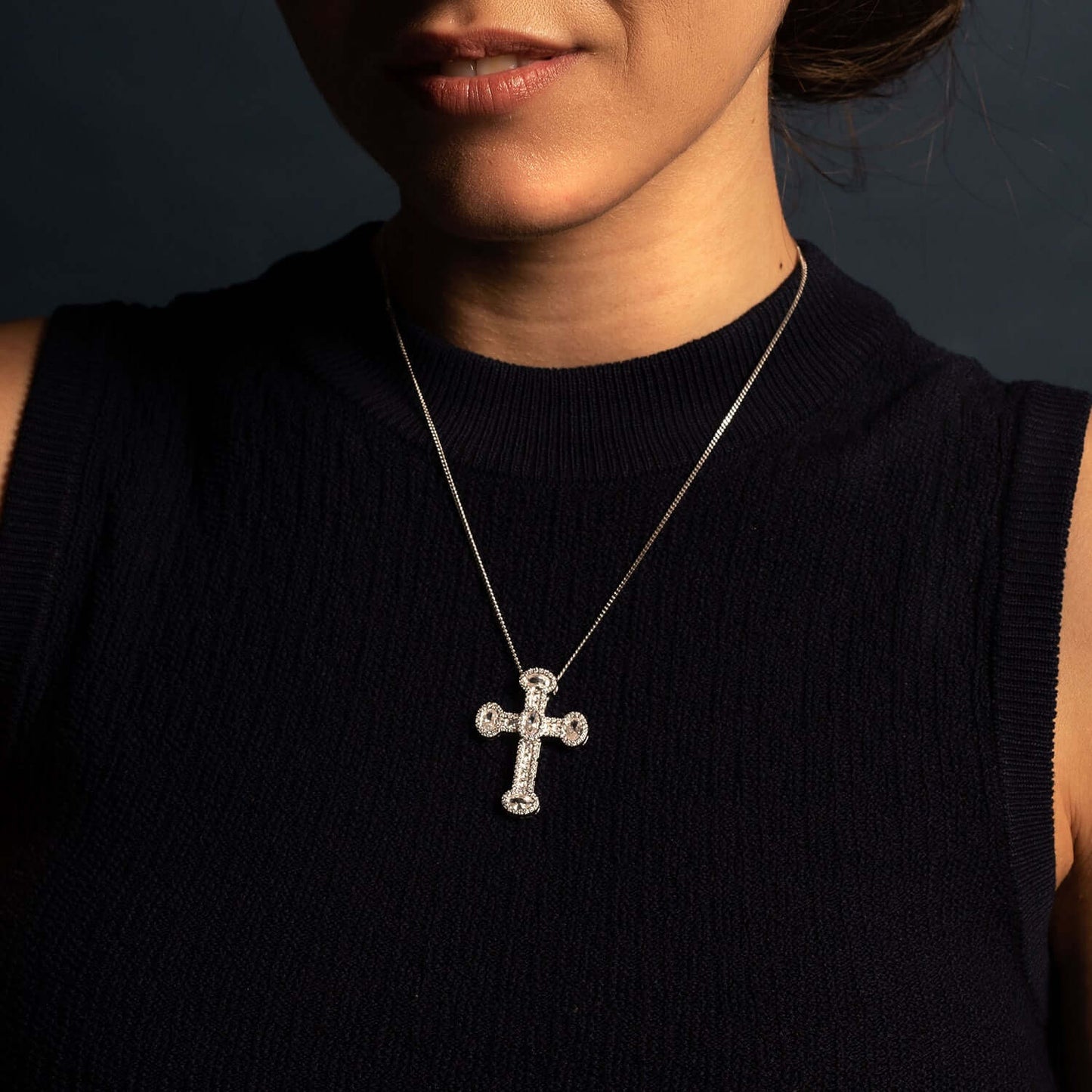 PENDENTE CROCE - ARGENTO, CRYSTALS E ZIRCONIA