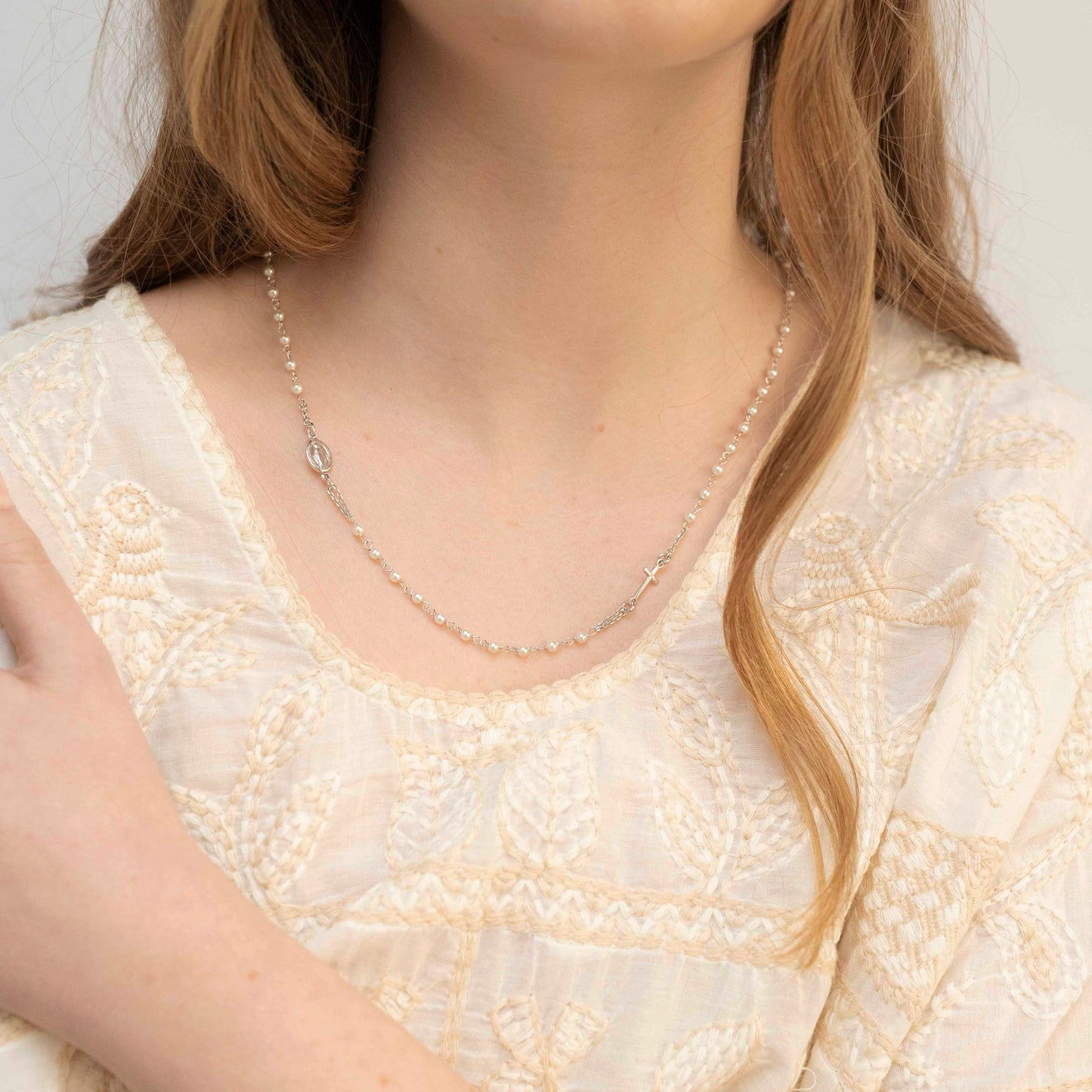 MIRACULOUS E CROCE - PERLA COLLANA - BIANCO ORO